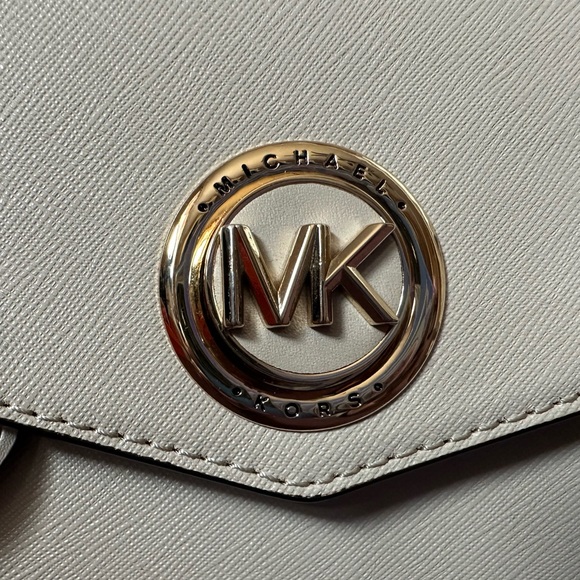 Michael Kors Carmen Small Saffiano Leather Belted Satchel Light Sand Beige - Picture 5 of 17